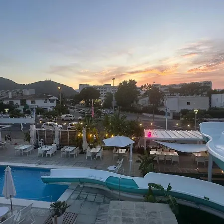 Bonito Y Relajante En Puerto Alcudia (Mallorca)